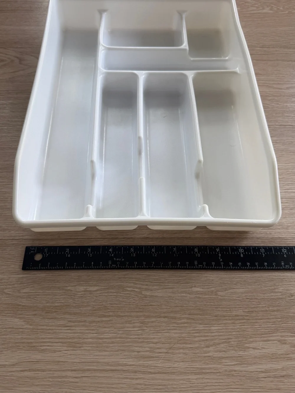 Rubbermaid Vintage White Utensil Tray Organizer 7 Compartment #0521 2 11.5 x 16”